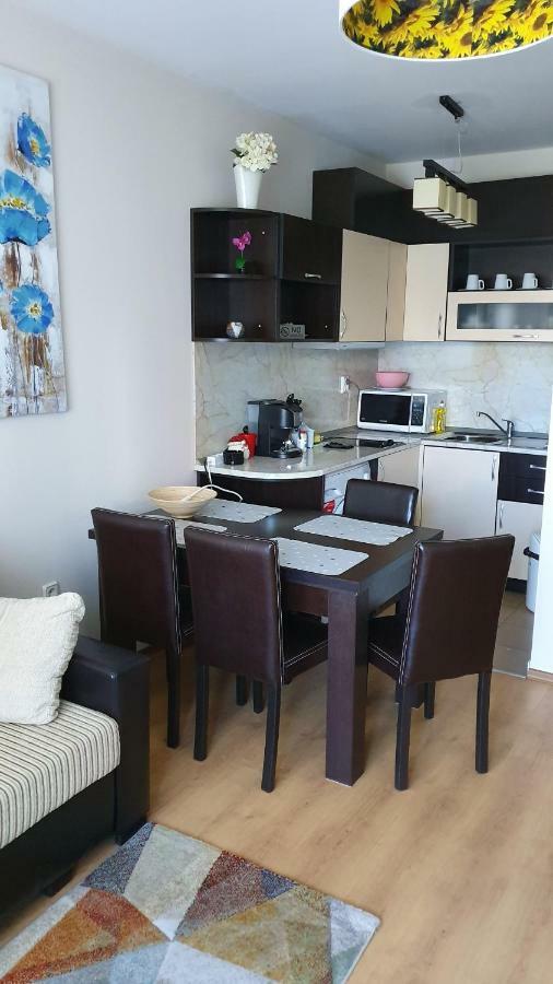 Апартамент Cacao Residence Slăntjev Brjag Exteriör bild